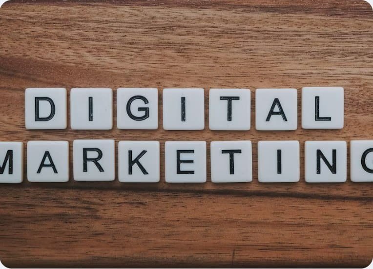 Tiles spelling DIGITAL MARKETING
